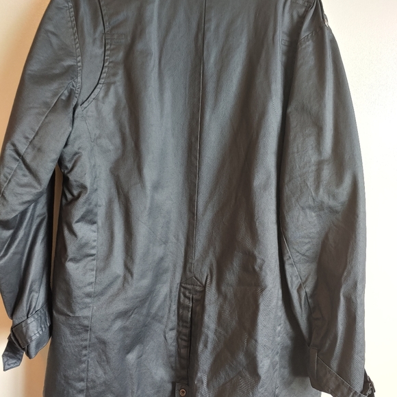 Coat - Picture 5 of 5